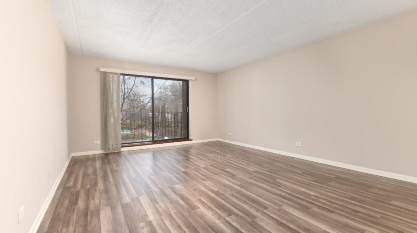 1551 Ashland Ave #101 Des Plaines , Illinois
