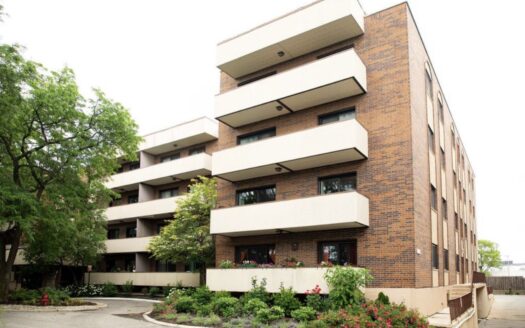9244 Gross Point #410 Skokie, Illinois