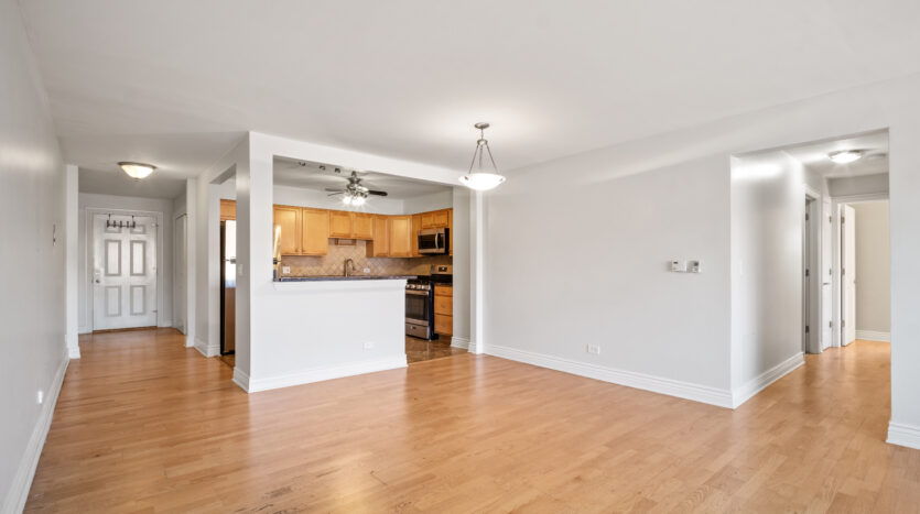 1328 Webford Ave #204 Des Plaines , Illinois