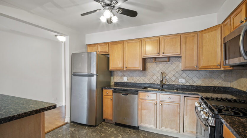 1328 Webford Ave #204 Des Plaines , Illinois